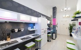 Studio 4U Apartment